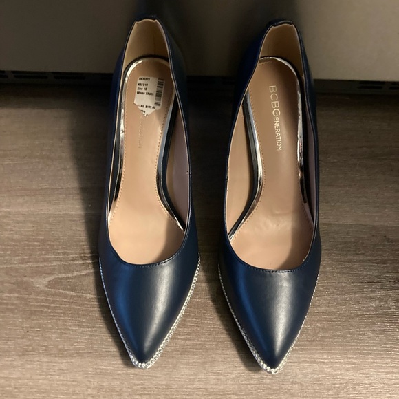BCBG Generation casual pumps. - Picture 4 of 5